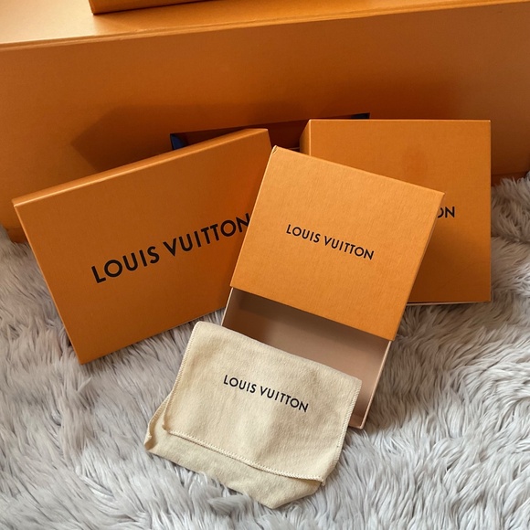 Authentic Louis Vuitton Monogram Coin Key Purse Pouch MINT EUC BOX DUST BAG - Picture 8 of 10